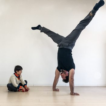 5 Strategies to Make Training with Your Kids Fun and Effective... for Both of You 2 Ryan Hurst performing a handstand for his son