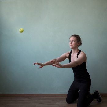 Small ball toss from different position