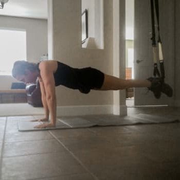 Despite the Challenge, This Woman Proves Progress with MS is Possible 5 Dana with MS performing TRX push up