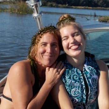 Despite the Challenge, This Woman Proves Progress with MS is Possible 4 Dana M. with her daughter