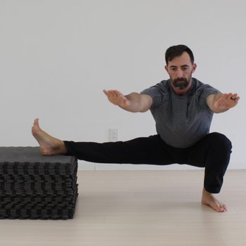 Bodyweight Leg Exercises Side Lunge Squat