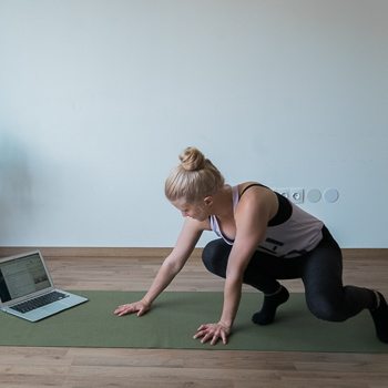 Staying Healthy With a Desk Job: Strategies and a Quick Desk Stretching Routine 8 Exercise with computer