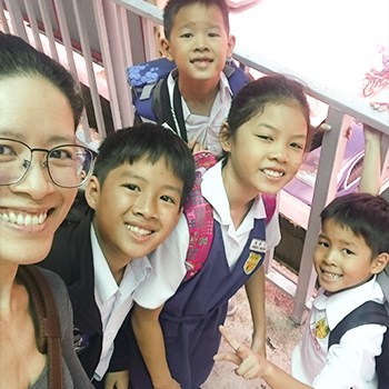 She Had to Start Over after 4 Kids - Now at 39 She's Stronger than Ever 4 Michelle Ho with her kids