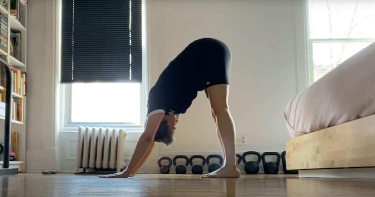 Kamomi practicing the A-frame from GMB Elements