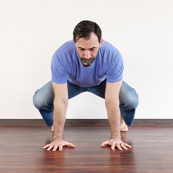Elements 11 GMB Head Coach Ryan Hurst demonstrating the Frogger