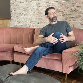 seated piriformis stretch