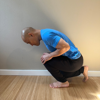 Bent knee ankle stretch for improving ankle mobility