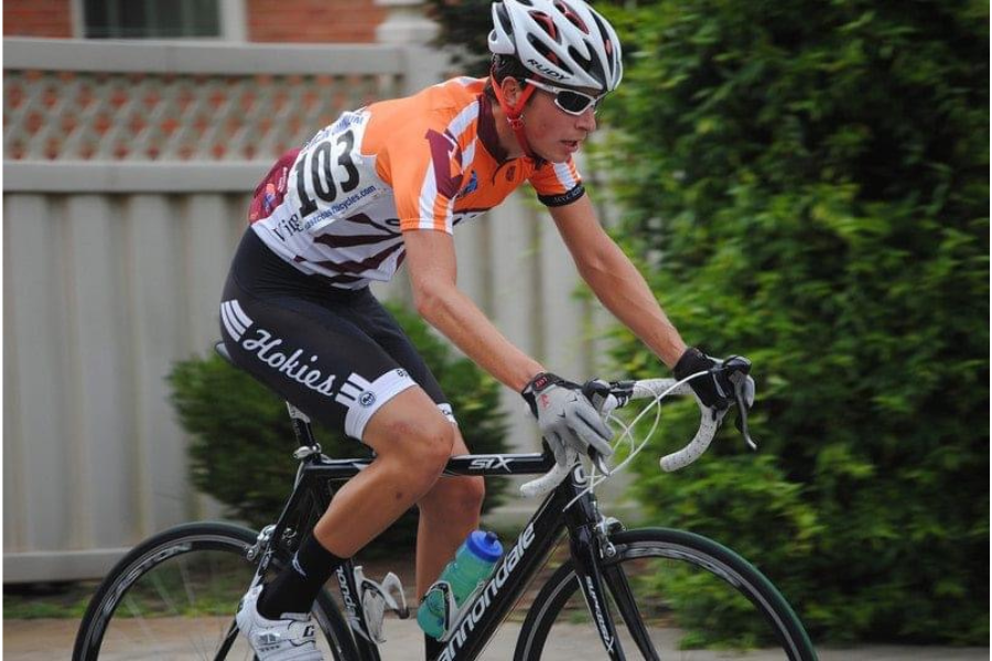 Triathlon biking